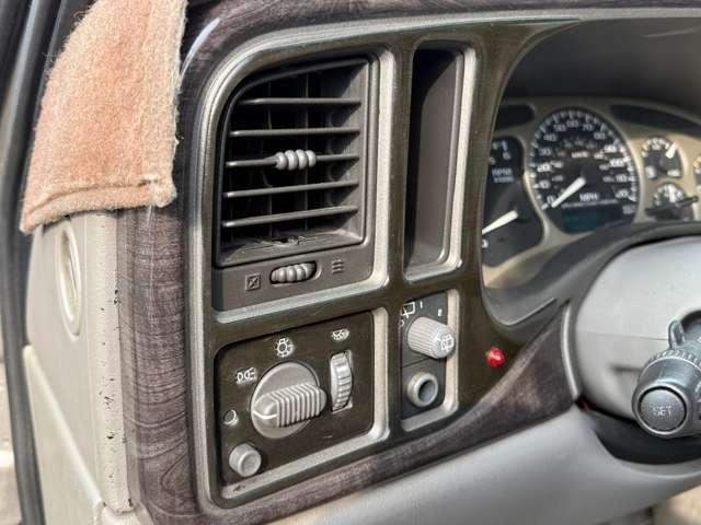 ＧＭＣユーコン ＸＬ　フルセグＴＶ　サンルーフ　シートヒーター　本革シート　ＥＴＣ　ＣＤ・ＤＶＤ再生　キーレス　バックカメラ　アルミホイール　フロントフォグランプ（46枚目）