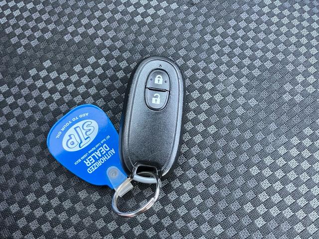 ハスラー Ｘ　ナビ・フルセグＴＶ／Ｂｌｕｅｔｏｏｔｈ接続／ＣＤ・ＤＶＤ再生／シートヒーター／プッシュスタート／スマートキー／１５インチアルミホイール／オープンカントリータイヤ／アイドリングストップ（35枚目）