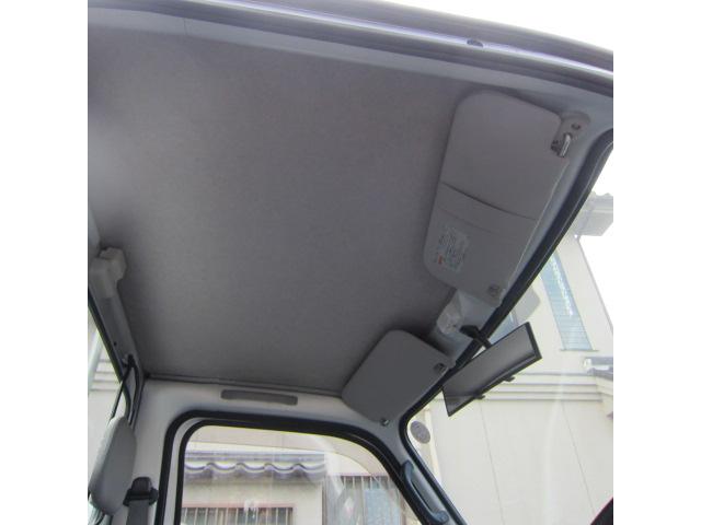 サンバートラック TB エアコン パワステ 4WD 5速車 ワンオーナー車 社外CD(18枚目)