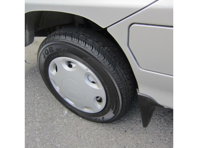 サンバートラック TB エアコン パワステ 4WD 5速車 ワンオーナー車 社外CD(25枚目)