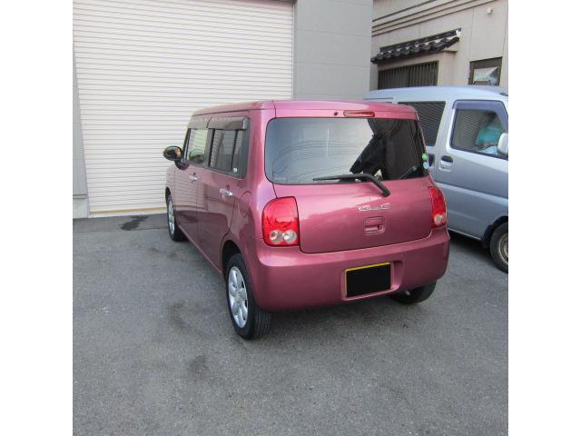 アルトラパン １０ｔｈアニバーサリーリミテッド　スマートキー　ＨＩＤライト　ＣＤ　ＣＶＴ車　Ｔチェーン式　オートライト　アルミ（5枚目）