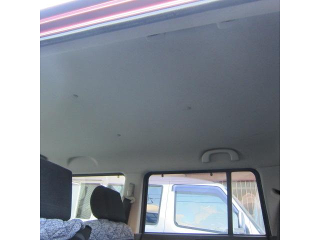 アルトラパン １０ｔｈアニバーサリーリミテッド　スマートキー　ＨＩＤライト　ＣＤ　ＣＶＴ車　Ｔチェーン式　オートライト　アルミ（18枚目）