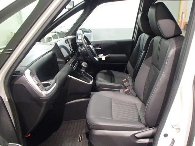 ノア ハイブリッドＳ－Ｚ　ＴＶ　バックカメラ　ＥＴＣ　キーレス　スマートキー　ドラレコ　安全装備　衝突被害軽減システム　オートクルーズコントロール　両側電動スライド　３列シート　フル装備　ハイブリッド（8枚目）