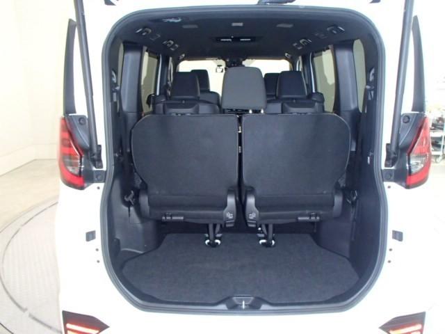 ノア ハイブリッドＳ－Ｚ　ＴＶ　バックカメラ　ＥＴＣ　キーレス　スマートキー　ドラレコ　安全装備　衝突被害軽減システム　オートクルーズコントロール　両側電動スライド　３列シート　フル装備　ハイブリッド（23枚目）