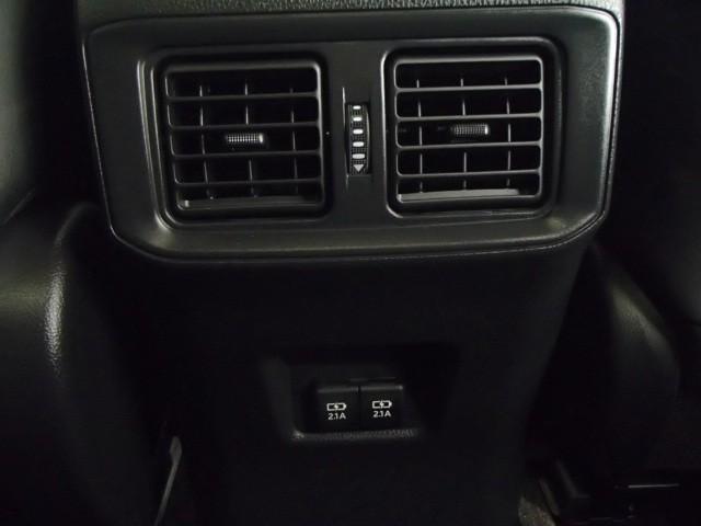 ＲＡＶ４ アドベンチャー　オフロードパッケージ　４ＷＤ　バックカメラ　ＥＴＣ　キーレス　スマートキー　ドラレコ　ワンオーナー　安全装備　衝突被害軽減システム　オートクルーズコントロール　フル装備　電動シート（25枚目）