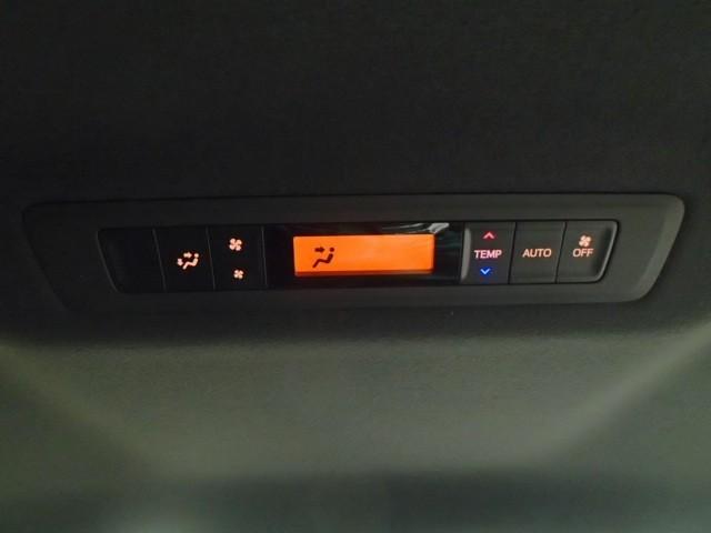 エスクァイア Ｇｉ　ＴＶ　バックカメラ　ＥＴＣ　キーレス　スマートキー　ドラレコ　ワンオーナー　安全装備　衝突被害軽減システム　オートクルーズコントロール　両側電動スライド　３列シート　フル装備（25枚目）