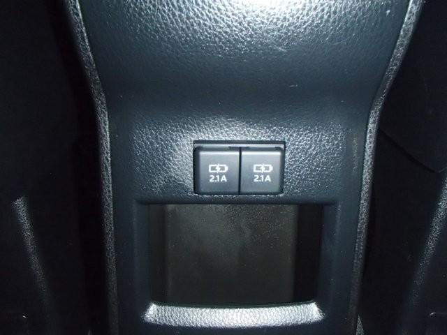 エスクァイア Ｇｉ　ＴＶ　バックカメラ　ＥＴＣ　キーレス　スマートキー　ドラレコ　ワンオーナー　安全装備　衝突被害軽減システム　オートクルーズコントロール　両側電動スライド　３列シート　フル装備（26枚目）