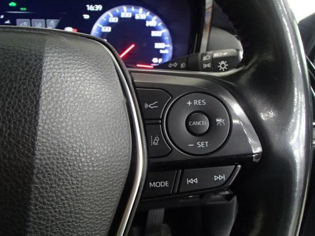 クラウンハイブリッド Ｇ　ナビ＆ＴＶ　バックカメラ　キーレス　スマートキー　安全装備　衝突被害軽減システム　オートクルーズコントロール　フル装備　サンルーフ　革シート　電動シート　ハイブリッド（18枚目）