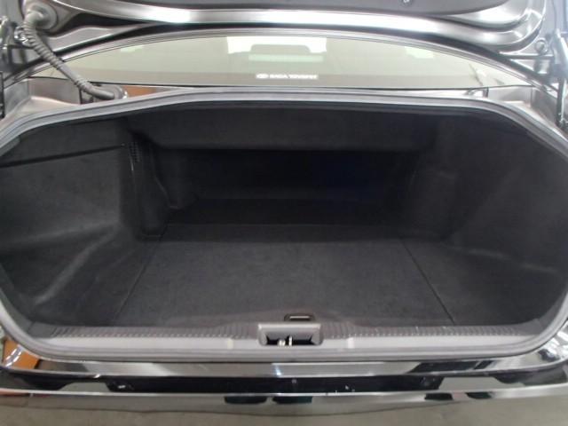 クラウンハイブリッド Ｇ　ナビ＆ＴＶ　バックカメラ　キーレス　スマートキー　安全装備　衝突被害軽減システム　オートクルーズコントロール　フル装備　サンルーフ　革シート　電動シート　ハイブリッド（20枚目）