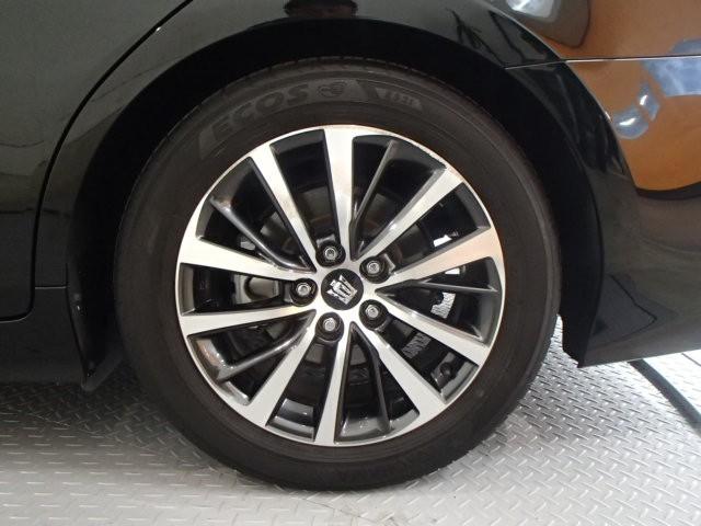 クラウンハイブリッド Ｇ　ナビ＆ＴＶ　バックカメラ　キーレス　スマートキー　安全装備　衝突被害軽減システム　オートクルーズコントロール　フル装備　サンルーフ　革シート　電動シート　ハイブリッド（21枚目）