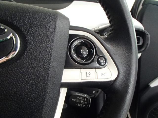 プリウス Ｓ　ナビ＆ＴＶ　バックカメラ　ＥＴＣ　キーレス　スマートキー　ドラレコ　安全装備　衝突被害軽減システム　オートクルーズコントロール　フル装備　ハイブリッド（17枚目）