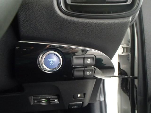 プリウス S ナビ&TV バックカメラ ETC キーレス スマートキー ドラレコ ワンオーナー 安全装備 衝突被害軽減システム オートクルーズコントロール フル装備 ハイブリッド(18枚目)