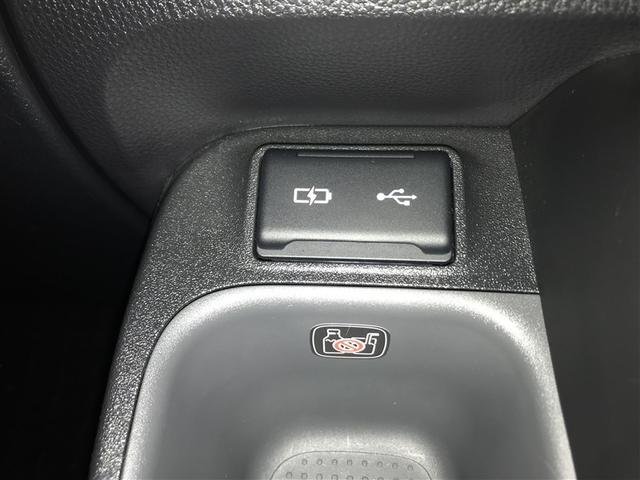 シエンタ ハイブリッドＺ　ナビ　バックカメラ　ＥＴＣ　キーレス　スマートキー　ワンオーナー　安全装備　衝突被害軽減システム　オートクルーズコントロール　両側電動スライド　フル装備　ハイブリッド（15枚目）