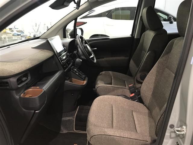 シエンタ Ｚ　ＴＶ　バックカメラ　ＥＴＣ　キーレス　スマートキー　安全装備　衝突被害軽減システム　オートクルーズコントロール　両側電動スライド　フル装備　展示・試乗車（8枚目）