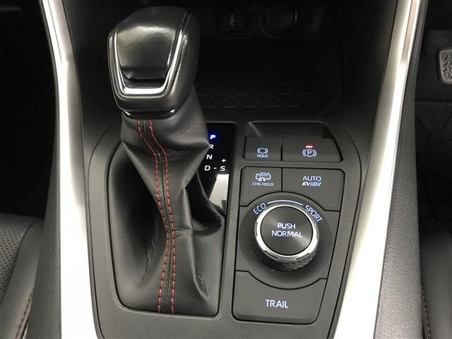 �d���p�[�L���O�u���[�L�𓋍ځB�X�C�b�`����Ńp�[�L���O�u���[�L���쓮�E�������邱�Ƃ��\�ł��̂ŁA����̗͂��s�v�ł����