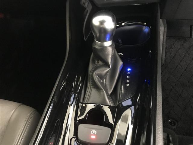 �d���p�[�L���O�u���[�L�𓋍ځB�X�C�b�`����Ńp�[�L���O�u���[�L���쓮�E�������邱�Ƃ��\�ł��̂ŁA����̗͂��s�v�ł����