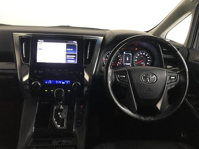 �X�^�C���b�V���ȃf�U�C���̃C���p�l�B�e����X�C�b�`�͎g���₷���ʒu�ɔz�u����Ă܂��B