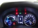 とっても見やすいメーターです。夜間時はラグジュアリーな気分にさせてくれる照明が魅力ですので、夜のドライブも楽しみになりますよ♪