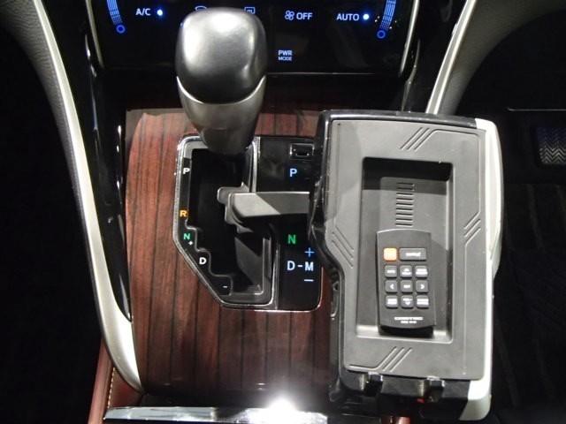 ハリアー プレミアム　アドバンスドパッケージ　４ＷＤ　ナビ＆ＴＶ　バックカメラ　ＥＴＣ　キーレス　スマートキー　ドラレコ　安全装備　衝突被害軽減システム　オートクルーズコントロール　フル装備　サンルーフ　電動シート（14枚目）