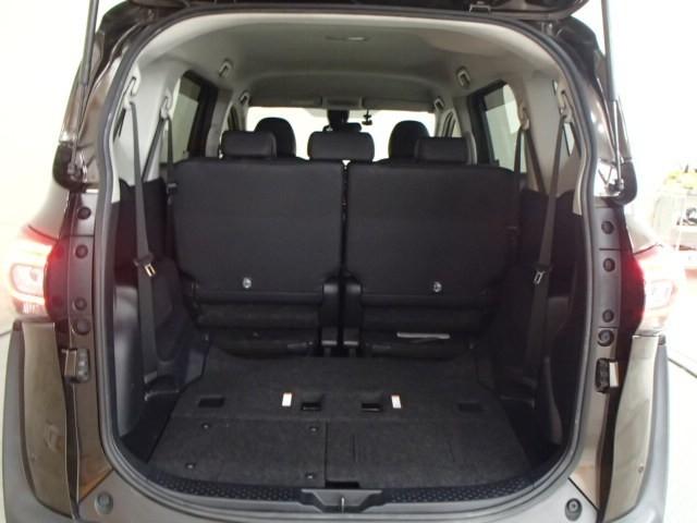 シエンタ ハイブリッドＧ　クエロ　ナビ＆ＴＶ　バックカメラ　キーレス　スマートキー　ドラレコ　安全装備　衝突被害軽減システム　オートクルーズコントロール　両側電動スライド　３列シート　フル装備　ハイブリッド（25枚目）