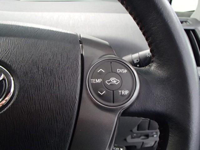 プリウスα Ｇ　チューン　ブラック　ナビ＆ＴＶ　バックカメラ　ＥＴＣ　キーレス　スマートキー　ワンオーナー　安全装備　オートクルーズコントロール　３列シート　フル装備　ハイブリッド（17枚目）