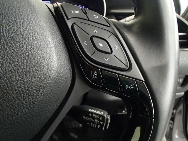 Ｃ－ＨＲ Ｓ　ナビ＆ＴＶ　バックカメラ　ＥＴＣ　キーレス　スマートキー　安全装備　衝突被害軽減システム　オートクルーズコントロール　フル装備　ハイブリッド（18枚目）