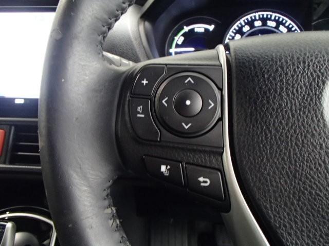 エスクァイア ハイブリッドGi ナビ&TV ETC キーレス スマートキー ワンオーナー 衝突被害軽減システム オートクルーズコントロール 両側電動スライド 3列シート 後席モニター フル装備 ハイブリッド(17枚目)