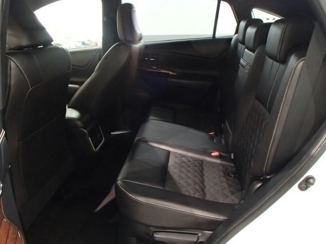 ハリアー プレミアム TV バックカメラ キーレス スマートキー 安全装備 衝突被害軽減システム オートクルーズコントロール フル装備 電動シート(8枚目)