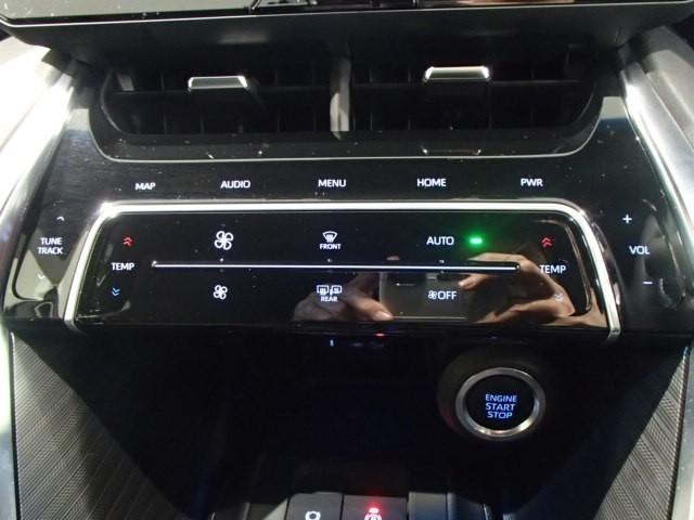 ハリアー Z TV バックカメラ ETC キーレス スマートキー ドラレコ 安全装備 衝突被害軽減システム オートクルーズコントロール フル装備 サンルーフ 電動シート 展示・試乗車(13枚目)