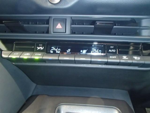 クラウンクロスオーバー クラウン クロスオーバー 4WD TV バックカメラ ETC キーレス スマートキー 安全装備 衝突被害軽減システム オートクルーズコントロール フル装備 電動シート ハイブリッド 展示・試乗車(14枚目)