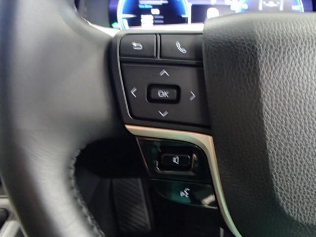 クラウンクロスオーバー クラウン クロスオーバー 4WD TV バックカメラ ETC キーレス スマートキー 安全装備 衝突被害軽減システム オートクルーズコントロール フル装備 電動シート ハイブリッド 展示・試乗車(17枚目)