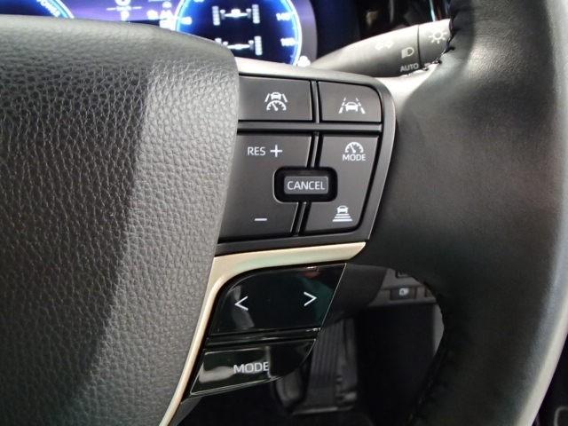 クラウンクロスオーバー クラウン クロスオーバー 4WD TV バックカメラ ETC キーレス スマートキー 安全装備 衝突被害軽減システム オートクルーズコントロール フル装備 電動シート ハイブリッド 展示・試乗車(18枚目)