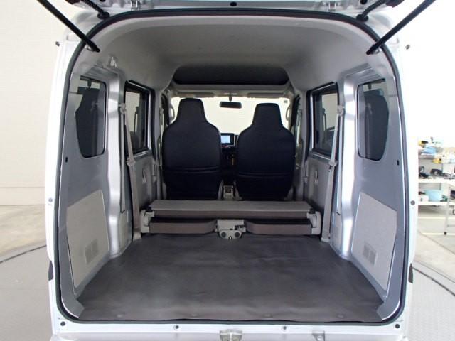 エブリイ PCリミテッド 4WD ナビ&TV キーレス フル装備(16枚目)