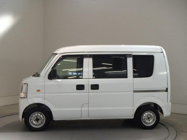 エブリイ ＰＣ　４ＷＤ　キーレス　フル装備（4枚目）