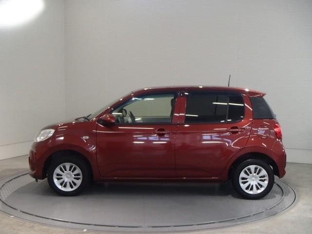 パッソ Ｘ　ＬパッケージＳ　ナビ＆ＴＶ　バックカメラ　ＥＴＣ　キーレス　スマートキー　ドラレコ　衝突被害軽減システム　フル装備（3枚目）