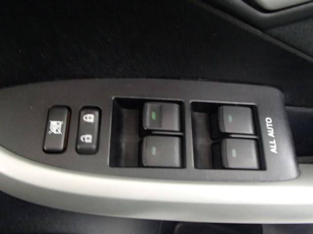 プリウス S ナビ&TV バックカメラ キーレス スマートキー ワンオーナー 安全装備 フル装備 ハイブリッド(18枚目)