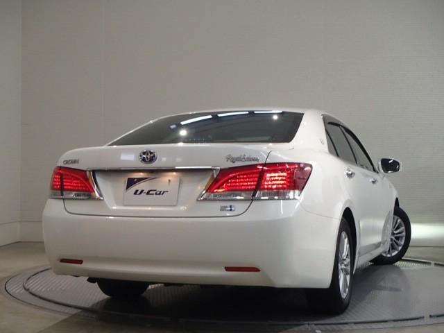 クラウンハイブリッド ロイヤルサルーン ナビ&TV バックカメラ ETC キーレス スマートキー ドラレコ 安全装備 オートクルーズコントロール フル装備 電動シート ハイブリッド(2枚目)