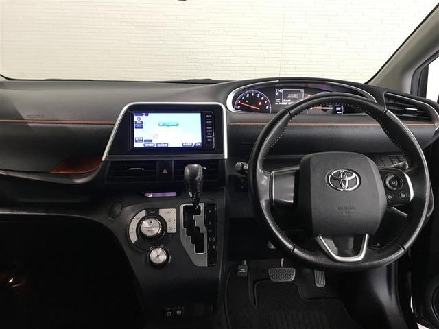 シエンタ Ｇ　クエロ　ナビ　バックカメラ　ＥＴＣ　キーレス　スマートキー　ドラレコ　衝突被害軽減システム　両側電動スライド　３列シート　フル装備（10枚目）