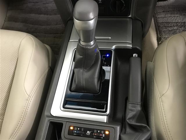 �d���p�[�L���O�u���[�L�𓋍ځB�X�C�b�`����Ńp�[�L���O�u���[�L���쓮�E�������邱�Ƃ��\�ł��̂ŁA����̗͂��s�v�ł����