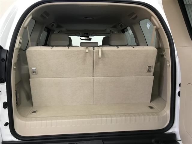 �L�X�Ƃ������Q�[�W�X�y�[�X������Ă��܂��B�傫�Ȃ��̂Ⓑ���̂���ו�����������Ɛςݍ��߂܂��B