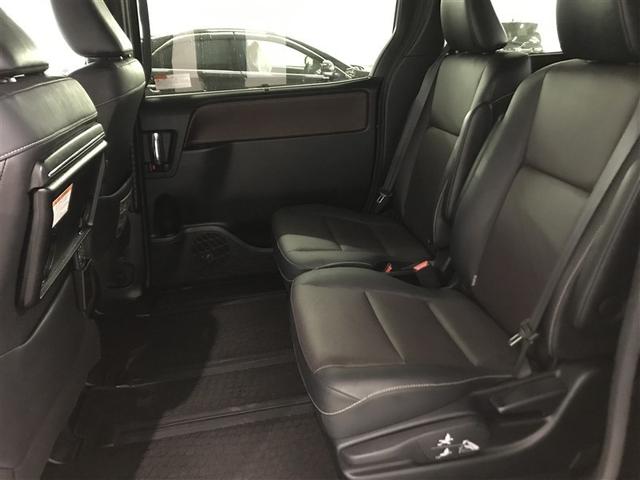 エスクァイア Gi ナビ&TV バックカメラ ETC キーレス スマートキー ドラレコ ワンオーナー 安全装備 衝突被害軽減システム オートクルーズコントロール 両側電動スライド 3列シート 後席モニター フル装備(8枚目)