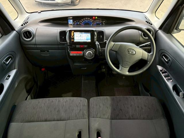 タント カスタムＸスペシャル　ＤＶＤナビ　電動スライドドア　ＣＤ　ＤＶＤ　ＴＶ　スマートキー　アルミホイール（12枚目）