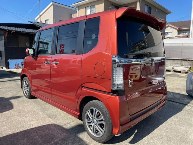 Ｎ－ＢＯＸカスタム Ｇ・Ａパッケージ　シティブレーキアクティブシステム　ビークルスタビリティアシスト　車検令和９年２月まで　左側パワースライドドア　アイドリングストップ車　オートエアコン　ＥＴＣ付き（7枚目）