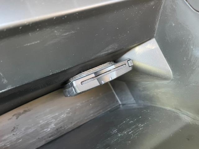 Ｎ－ＢＯＸカスタム Ｇ・Ａパッケージ　シティブレーキアクティブシステム　ビークルスタビリティアシスト　車検令和９年２月まで　左側パワースライドドア　アイドリングストップ車　オートエアコン　ＥＴＣ付き（27枚目）