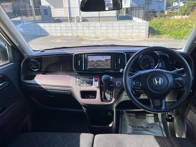 Ｎ－ＯＮＥ プレミアム　ＴＶ　ナビ　Ｂｌｕｅｔｏｏｔｈ　ＥＴＣ　バックカメラ　オートエアコン　プッシュスタート　スマートキー　電動格納ミラー　衝突安全ボディ　盗難防止システム　アルミホイール　車検令和９年１１月９日（12枚目）