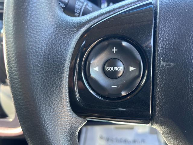 Ｎ－ＯＮＥ プレミアム　ＴＶ　ナビ　Ｂｌｕｅｔｏｏｔｈ　ＥＴＣ　バックカメラ　オートエアコン　プッシュスタート　スマートキー　電動格納ミラー　衝突安全ボディ　盗難防止システム　アルミホイール　車検令和９年１１月９日（19枚目）