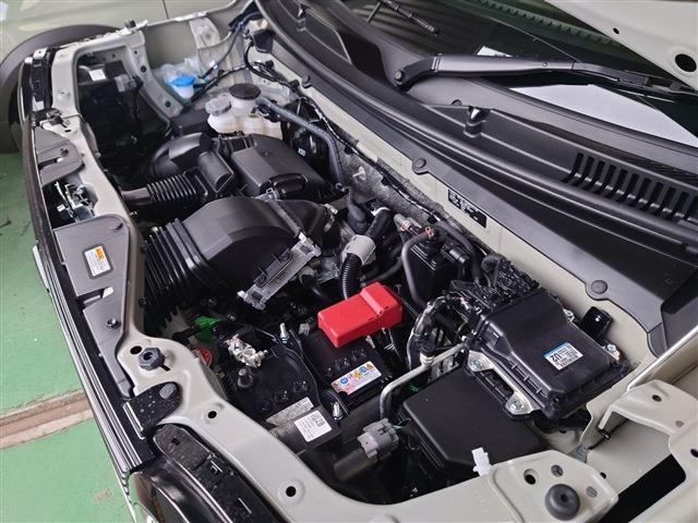 �G���W�����[�����E�^�[�{��