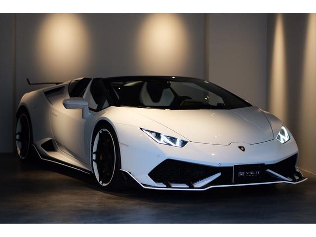 ウラカン ＬＰ６１０－４スパイダー　ＯＰ約８００万　純正エアロダイナミックキット　ノビテック鍛造３ピースホイール　フロントリフト　ＡｐｐｌｅＣａｒＰｌａｙ　　イエローキャリパー　ツートンレザーインテリア　バックカメラ　禁煙車　正規Ｄ車（4枚目）