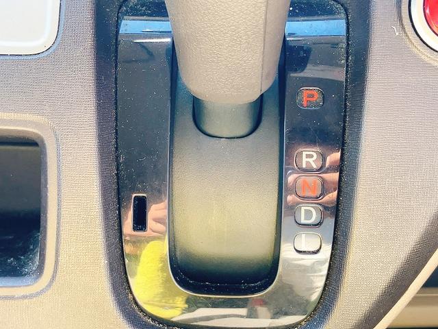 N-ONE G ドライブレコーダー ETC バックカメラ ナビ TV スマートキー アイドリングストップ 電動格納ミラー ベンチシート CVT 盗難防止システム ABS ESC CD DVD再生 USB(9枚目)