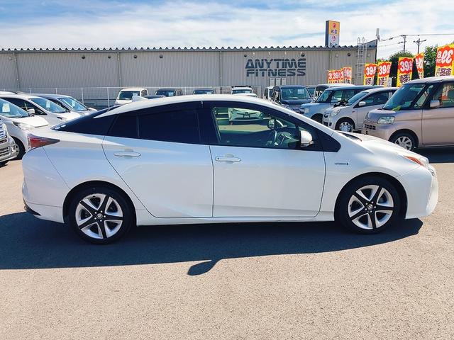 プリウス Ｓツーリングセレクション　ドライブレコーダー　ＥＴＣ　レーンアシスト　オートクルーズコントロール　バックカメラ　ナビ　ＴＶ　アルミホイール　オートマチックハイビーム　オートライト　ＬＥＤヘッドランプ　ＣＶＴ　シートヒーター（15枚目）